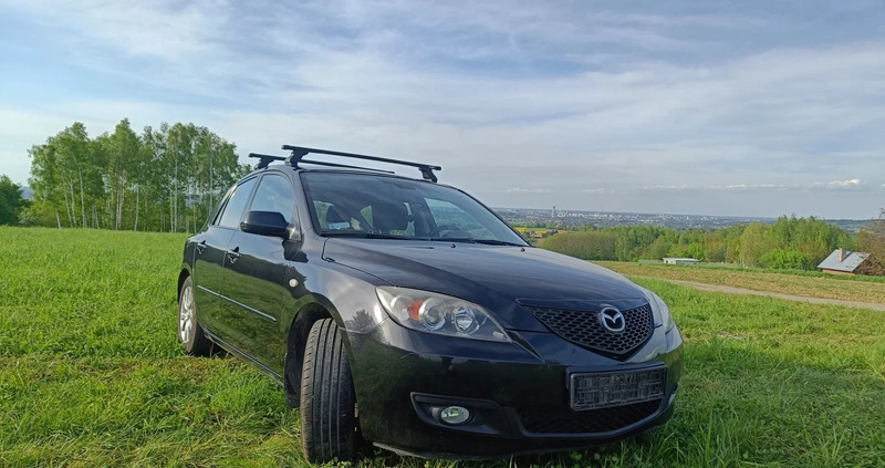 Mazda 3 cena 6000 przebieg: 245200, rok produkcji 2006 z Rzeszów małe 137